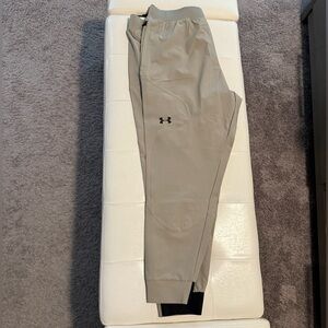 Under Armour Unstoppable Joggers- Beige- Size 2XL- BRAND NEW!!!